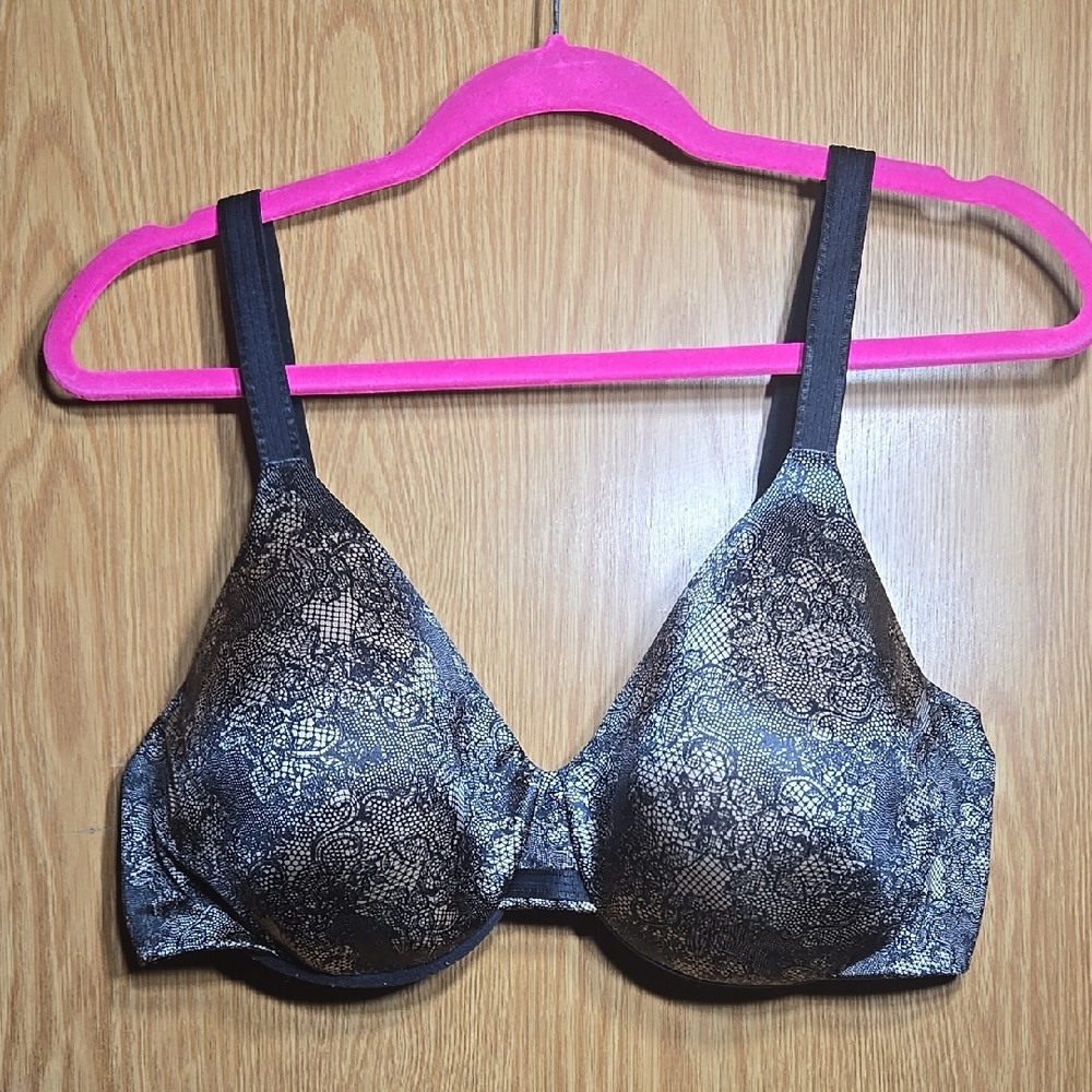 Bali Black and Cream Faux Lace Bra